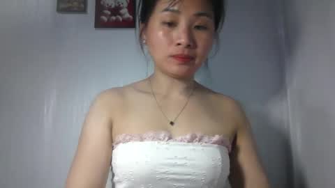 Snapshot of skie1111 chatting on June 5, 2026, 5:14 am Shie online show from June 5, 2026, 5:14 am