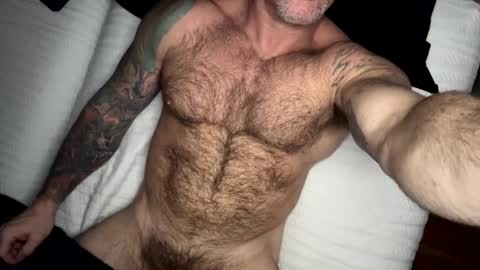 Snapshot of skimaskedbeef chatting on February 9, 2025, 6:47 pm BEEF online show from February 9, 2025, 6:47 pm