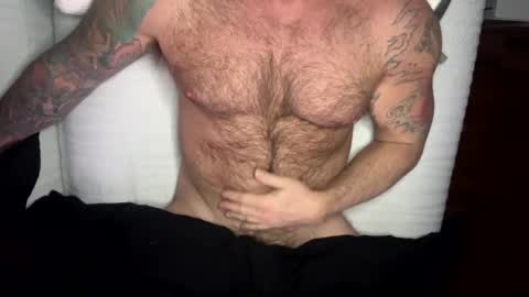 Snapshot of skimaskedbeef chatting on February 10, 2025, 9:36 am BEEF online show from February 10, 2025, 9:36 am