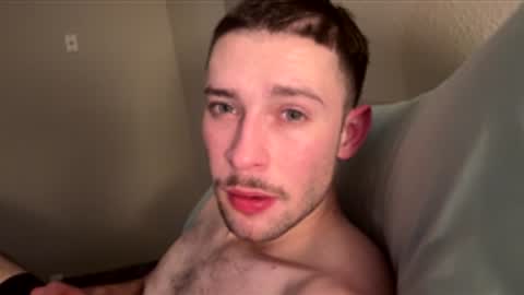 Snapshot of skinndick214 chatting on November 25, 2025, 10:26 am daddy online show from November 25, 2025, 10:26 am