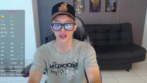 Snapshot of skinny_bigcock20 chatting on April 23, 2026, 9:06 pm skinny_bigcock20 online show from April 23, 2026, 9:06 pm