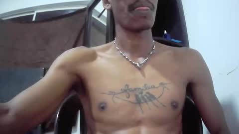 Snapshot of skinny_long_cock chatting on March 26, 2026, 3:56 am Albert online show from March 26, 2026, 3:56 am