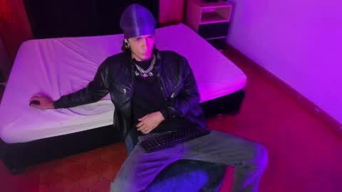 Mac online show from April 8, 2026, 12:38 pm