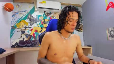 Snapshot of skinny_mac_ chatting on May 28, 2026, 2:14 pm Mac online show from May 28, 2026, 2:14 pm