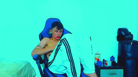 skinny marked online show from October 30, 2025, 3:19 am