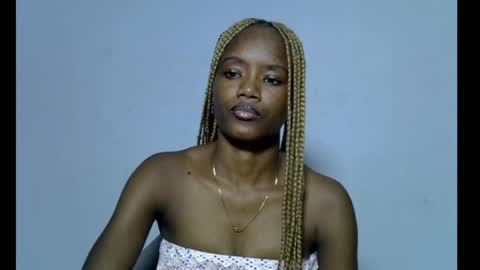 Linda independent model online show from April 3, 2026, 5:22 pm