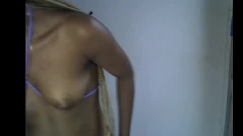 Linda independent model online show from April 19, 2026, 6:54 pm