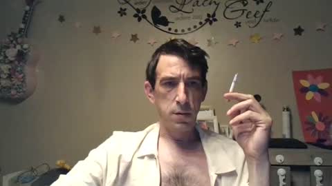 Snapshot of skinnybigcock2 chatting on June 17, 2026, 2:47 am SkinnyBigCock2 online show from June 17, 2026, 2:47 am