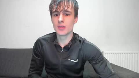 Snapshot of skinnyguywithbigd chatting on February 16, 2025, 6:32 am skinnyguywithbigd online show from February 16, 2025, 6:32 am