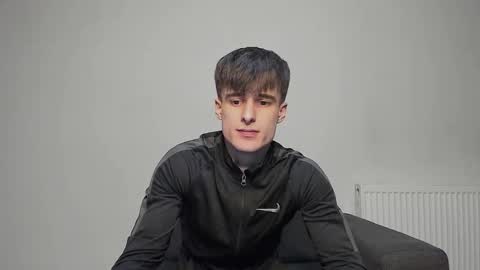 Snapshot of skinnyguywithbigd chatting on September 10, 2025, 10:48 am skinnyguywithbigd online show from September 10, 2025, 10:48 am