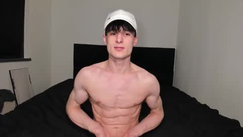 Snapshot of skinnyguywithbigd chatting on November 28, 2025, 8:22 pm skinnyguywithbigd online show from November 28, 2025, 8:22 pm