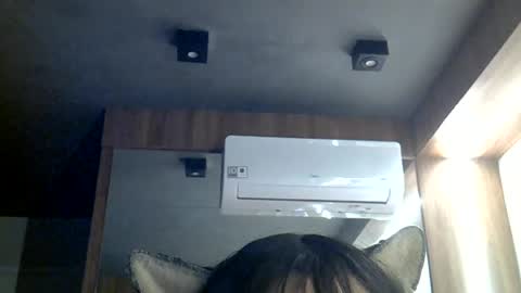 skinnykittencam online show from July 6, 2026, 6:32 pm