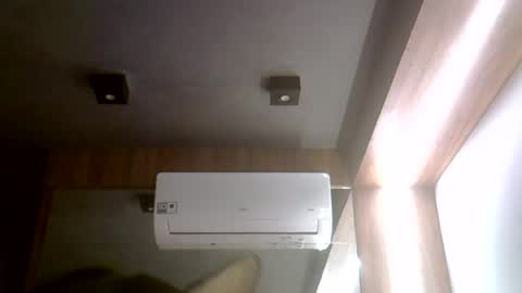 skinnykittencam online show from July 18, 2026, 9:40 pm