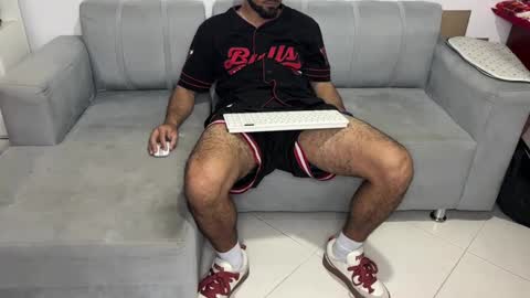 skinnylatin69 online show from January 10, 2025, 3:50 am