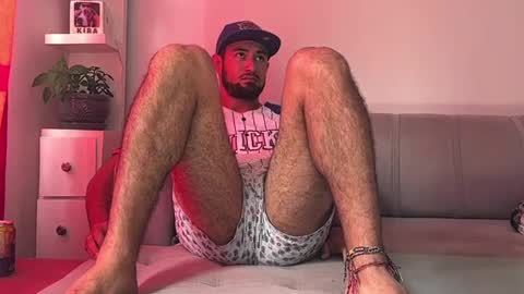 skinnylatin69 online show from January 10, 2025, 7:11 pm