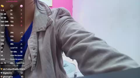 Karla  online show from February 26, 2025, 3:10 am