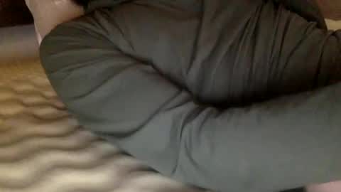 Snapshot of skinnypole6 chatting on February 21, 2025, 7:54 pm skinnypole6 online show from February 21, 2025, 7:54 pm