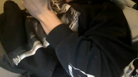 Snapshot of skinnypole6 chatting on March 9, 2026, 7:07 pm skinnypole6 online show from March 9, 2026, 7:07 pm