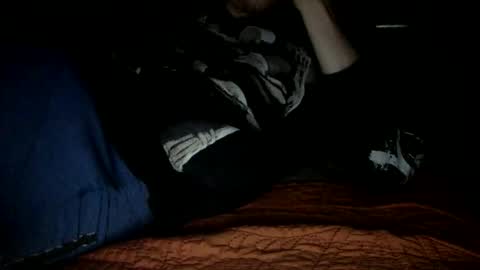Snapshot of skinnypole6 chatting on April 22, 2026, 4:37 am skinnypole6 online show from April 22, 2026, 4:37 am