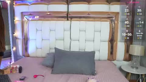 SAMANTHA  online show from June 10, 2026, 2:23 am