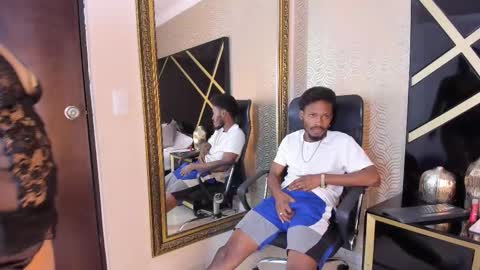 Natasha  Aaron online show from January 6, 2026, 8:45 pm