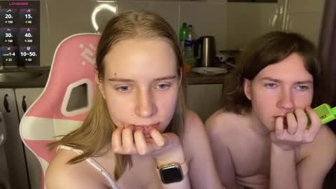 Snapshot of skip_london chatting on February 27, 2025, 7:04 pm Andrew online show from February 27, 2025, 7:04 pm