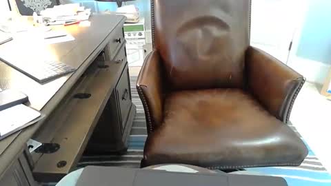 Snapshot of skr235 chatting on March 1, 2025, 8:10 pm skr235 online show from March 1, 2025, 8:10 pm