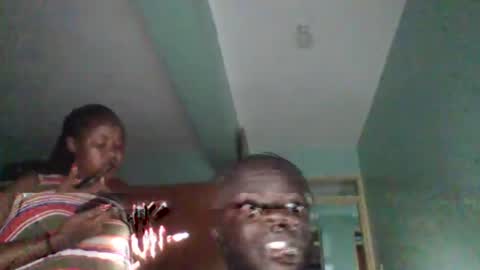 Snapshot of skry21 chatting on October 4, 2025, 7:01 pm Tylor Smart online show from October 4, 2025, 7:01 pm