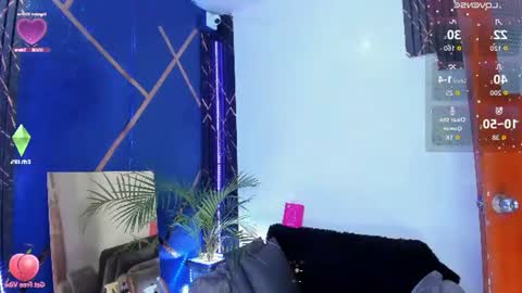 sky_walkerss online show from July 23, 2026, 7:01 pm