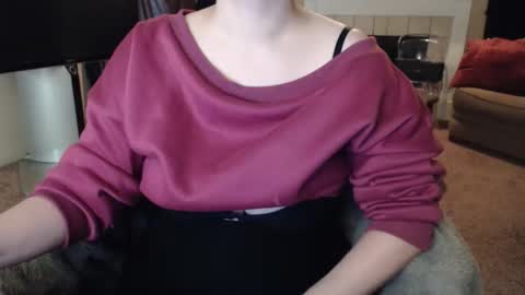 SKYLE   online show from March 17, 2026, 6:55 pm