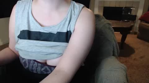 SKYLE   online show from March 20, 2026, 9:30 pm