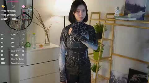 Melissa online show from November 7, 2025, 5:40 am