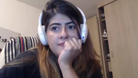 Snapshot of skyler1195 chatting on January 28, 2025, 11:50 pm Skyler online show from January 28, 2025, 11:50 pm