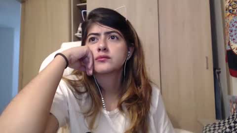 Snapshot of skyler1195 chatting on February 7, 2025, 5:31 am Skyler online show from February 7, 2025, 5:31 am