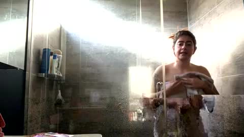 Snapshot of skyler1195 chatting on October 6, 2025, 9:34 pm Skyler online show from October 6, 2025, 9:34 pm