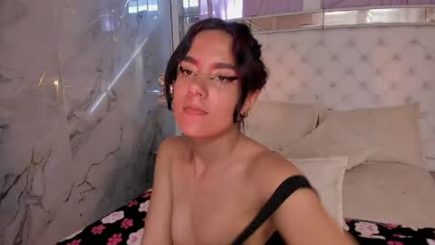 skyler_rouse online show from May 30, 2026, 8:17 pm