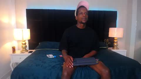 SKYLERBIGXXX online show from June 28, 2026, 3:56 am