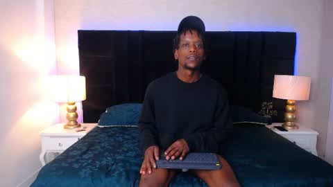 SKYLERBIGXXX online show from June 30, 2026, 3:51 am