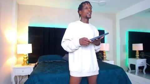 SKYLERBIGXXX online show from July 7, 2026, 4:04 am
