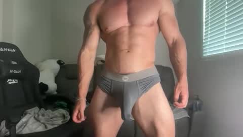 Snapshot of skylerflexes chatting on April 2, 2026, 8:06 pm Skyler Flexes online show from April 2, 2026, 8:06 pm