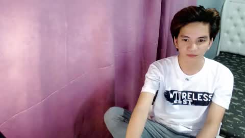 Snapshot of skyloquitexx chatting on April 2, 2026, 1:09 pm skyler online show from April 2, 2026, 1:09 pm