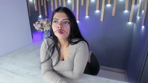 Snapshot of skymoon__ chatting on July 14, 2026, 1:06 pm skymoon__ online show from July 14, 2026, 1:06 pm