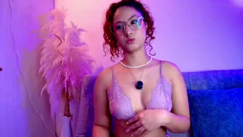 Snapshot of skyreed_ chatting on March 2, 2026, 2:13 pm Sky online show from March 2, 2026, 2:13 pm