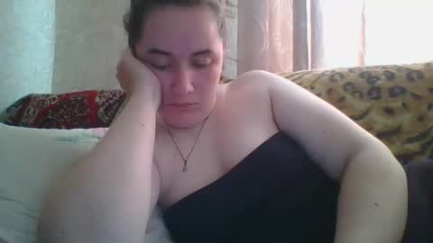 skyressie333 online show from April 29, 2026, 6:50 am
