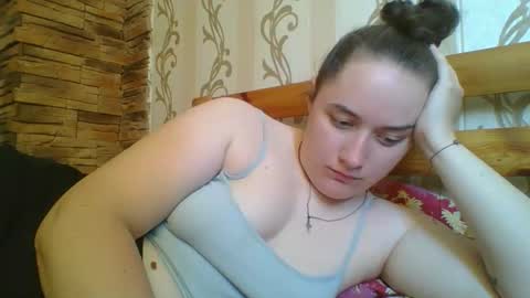 skyressie333 online show from May 9, 2026, 9:03 am