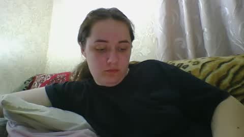 skyressie333 online show from May 15, 2026, 7:10 pm