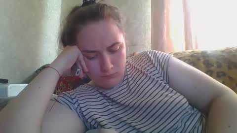 skyressie333 online show from June 1, 2026, 7:54 am