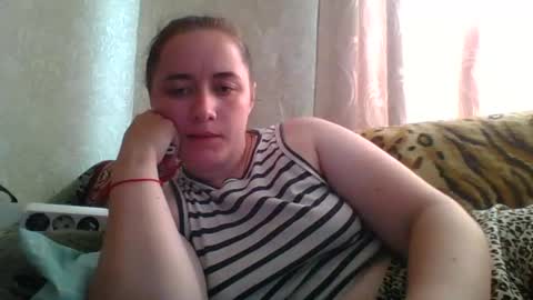 skyressie333 online show from June 21, 2026, 6:38 am
