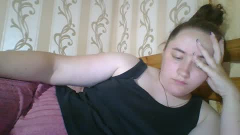 skyressie333 online show from July 8, 2026, 7:07 pm