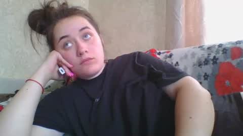 skyressie333 online show from July 13, 2026, 6:49 am